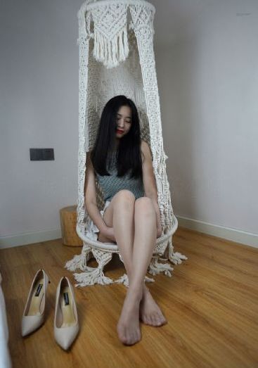 欧美女大战黑人_高清免费电影观看