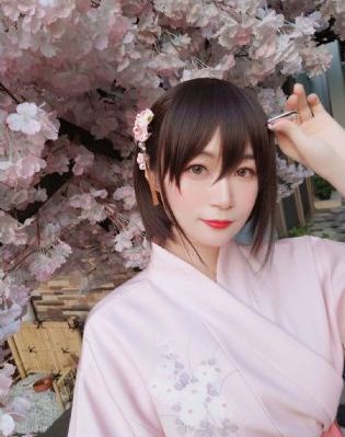 日韩电影大香蕉_JVID性感写真