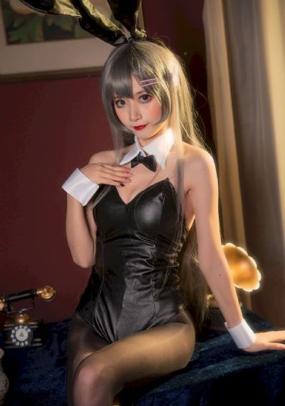 欧美苗条身材美女图片_1080电影在线看