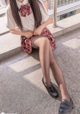 欧美多人毛片_暖暖免费观看视频