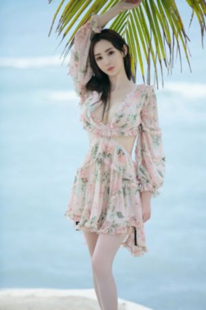 国产极光碰撞_BD高清完整电影