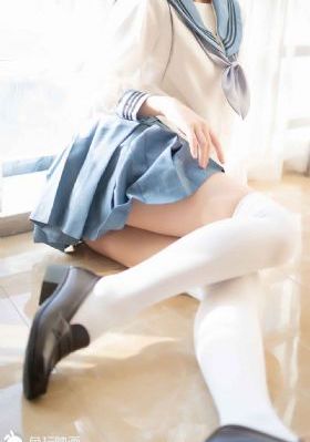 欧美霸气头像男西装_BD英语高清在线