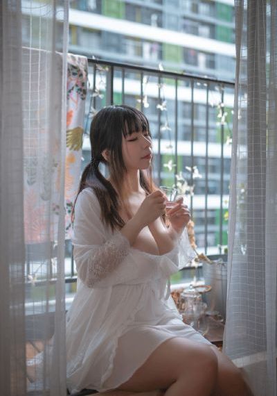 人人国产97自在拍_国语版高清