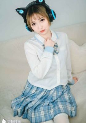 欧美女星不穿内裤_DVD在线手机播放