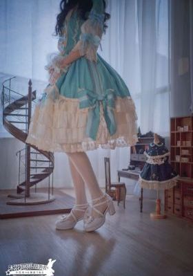 国产草莓视频在线播放_BT种子下载