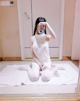 日韩美女第1页_HD动漫在线观看